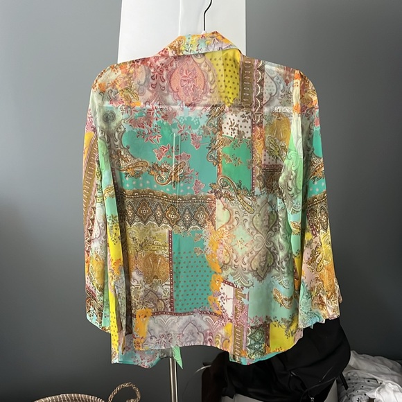 Multi colour button up blouse - Picture 2 of 2